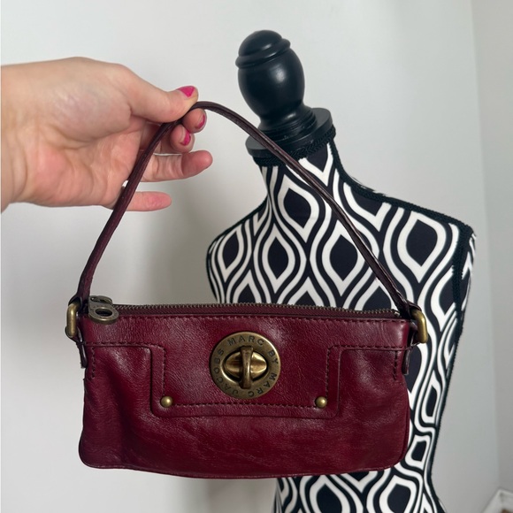 Marc by Marc Jacob’s Totally Turnlock Mini Bag Ox Blood Red - Picture 1 of 16